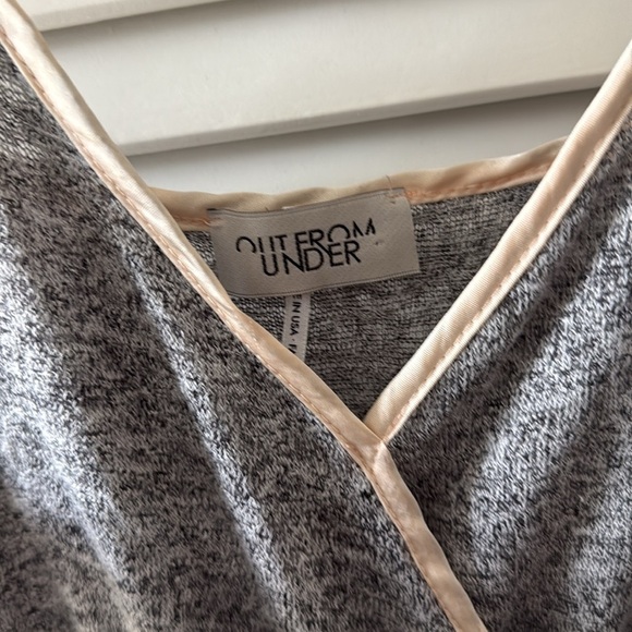 ✨ Urban Outfitters Cozy Knit Romper Intimates Teddy | Gray & Pink | Size XS ✨ - Picture 2 of 4